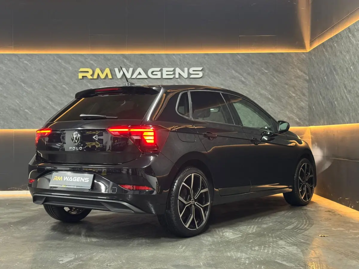 1.0 TSI|CAM|KEYLESS|CARPLAY|18"|FULL DIGITAL|STOELV