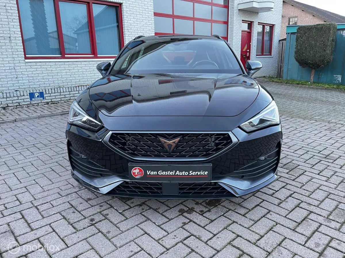 1.4 e-Hybrid Essential Limited