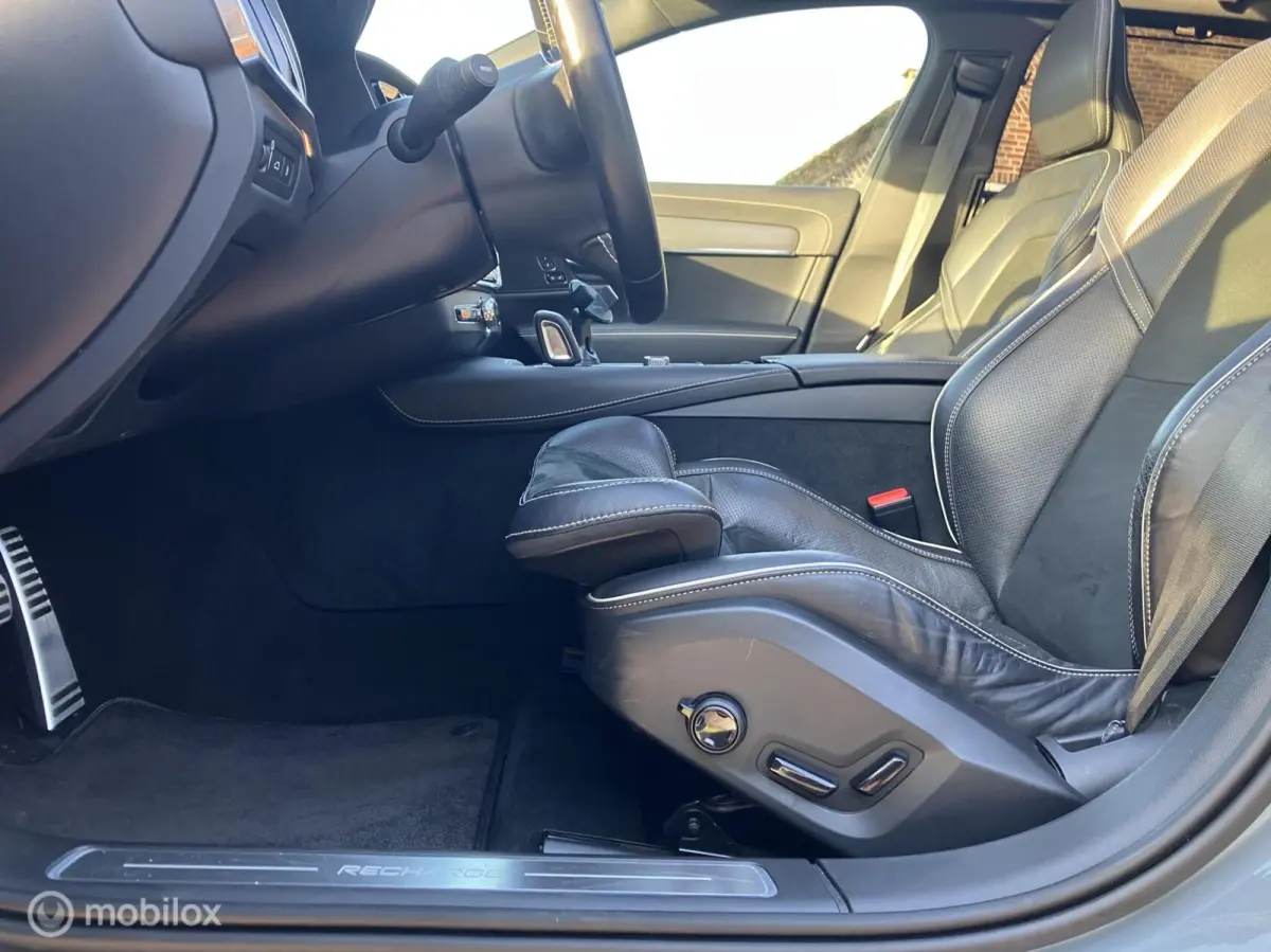 T6 AWD R-Design Led/Luchtvering/Harman Kardon/Pano