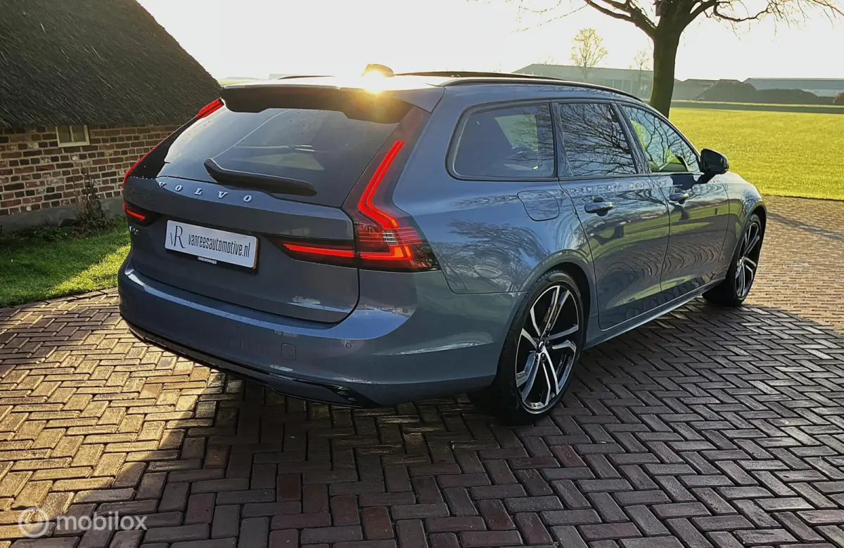 T6 AWD R-Design Led/Luchtvering/Harman Kardon/Pano