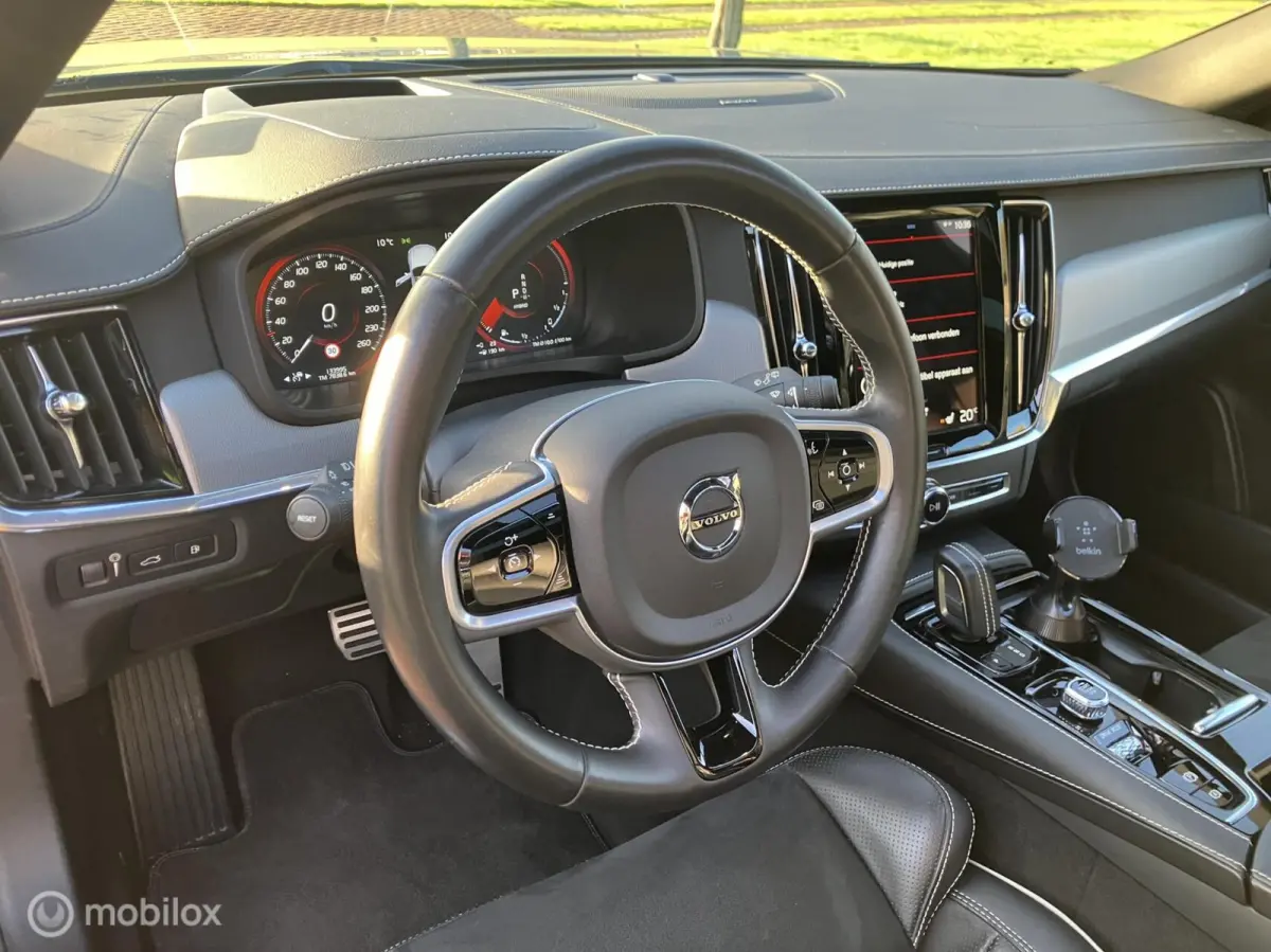 T6 AWD R-Design Led/Luchtvering/Harman Kardon/Pano