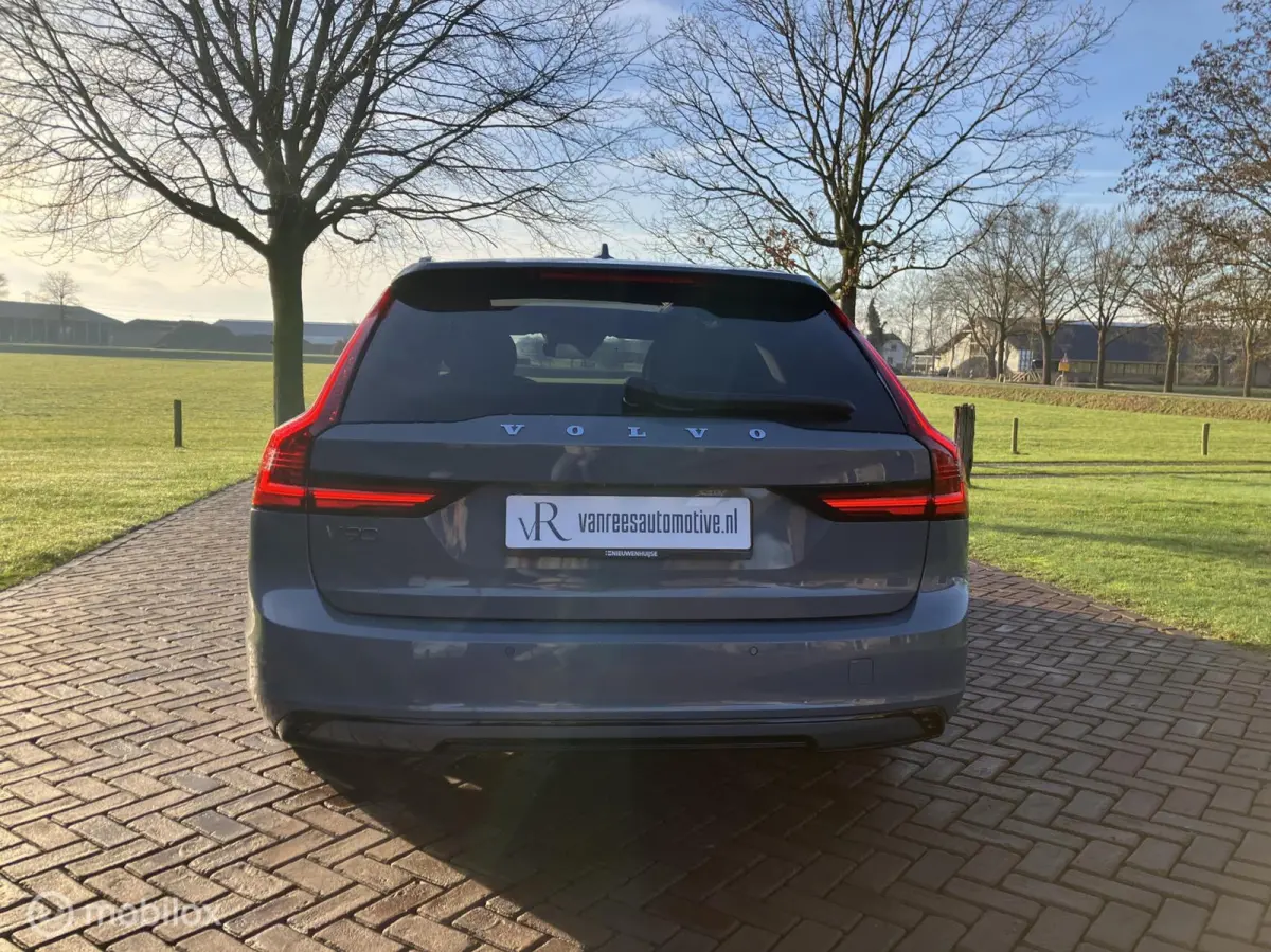 T6 AWD R-Design Led/Luchtvering/Harman Kardon/Pano