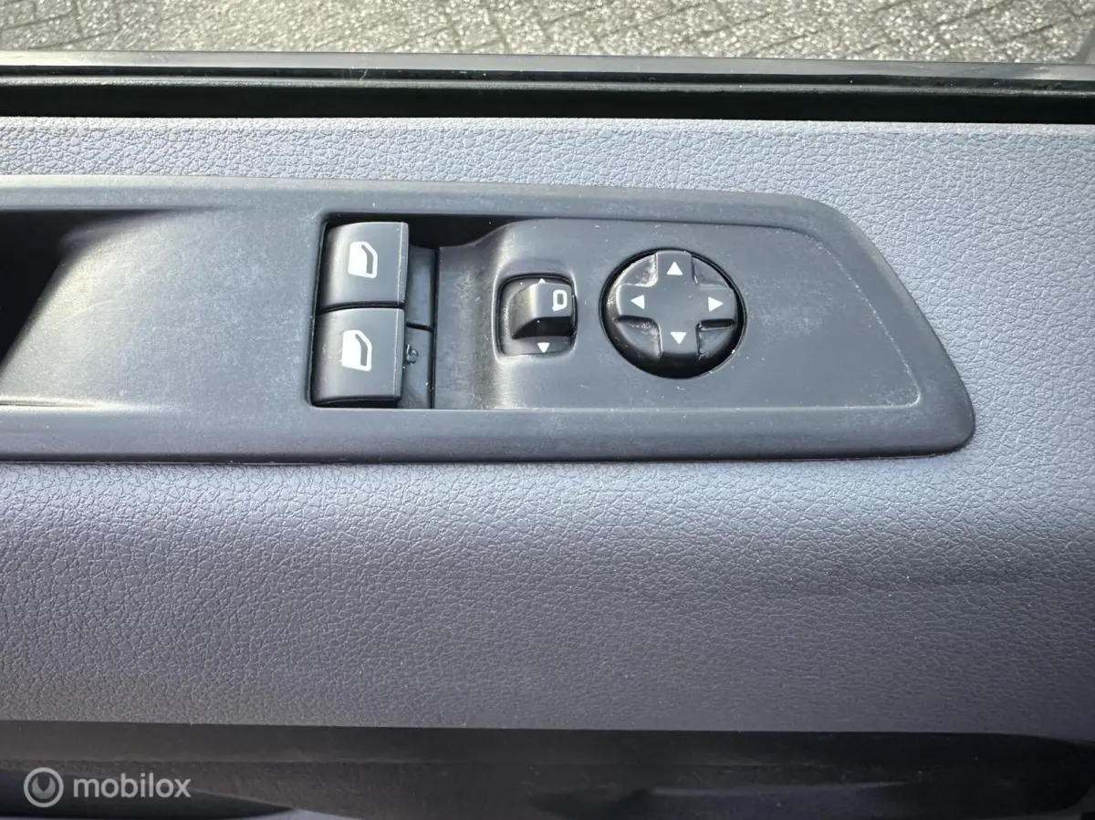 1.5 BlueHDi 120 Business Long/8Pers/Airco