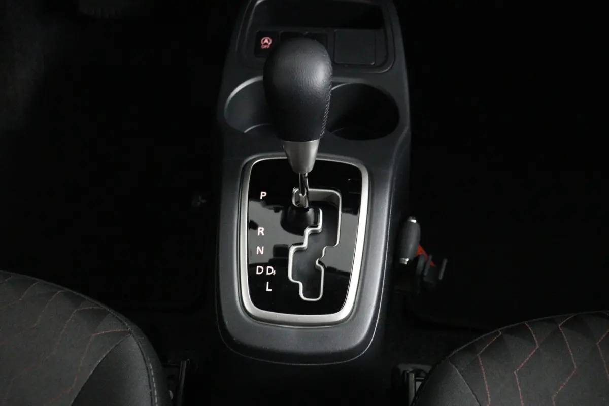 1.2 Active | AUTOMAAT | | Airco |  Apple Carplay/Android Auto | Cruise Control |