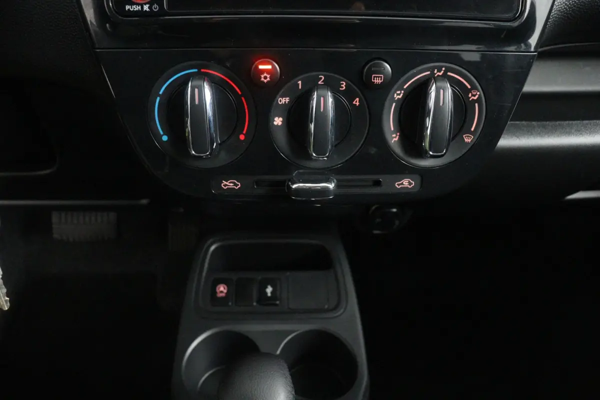1.2 Active | AUTOMAAT | | Airco |  Apple Carplay/Android Auto | Cruise Control |