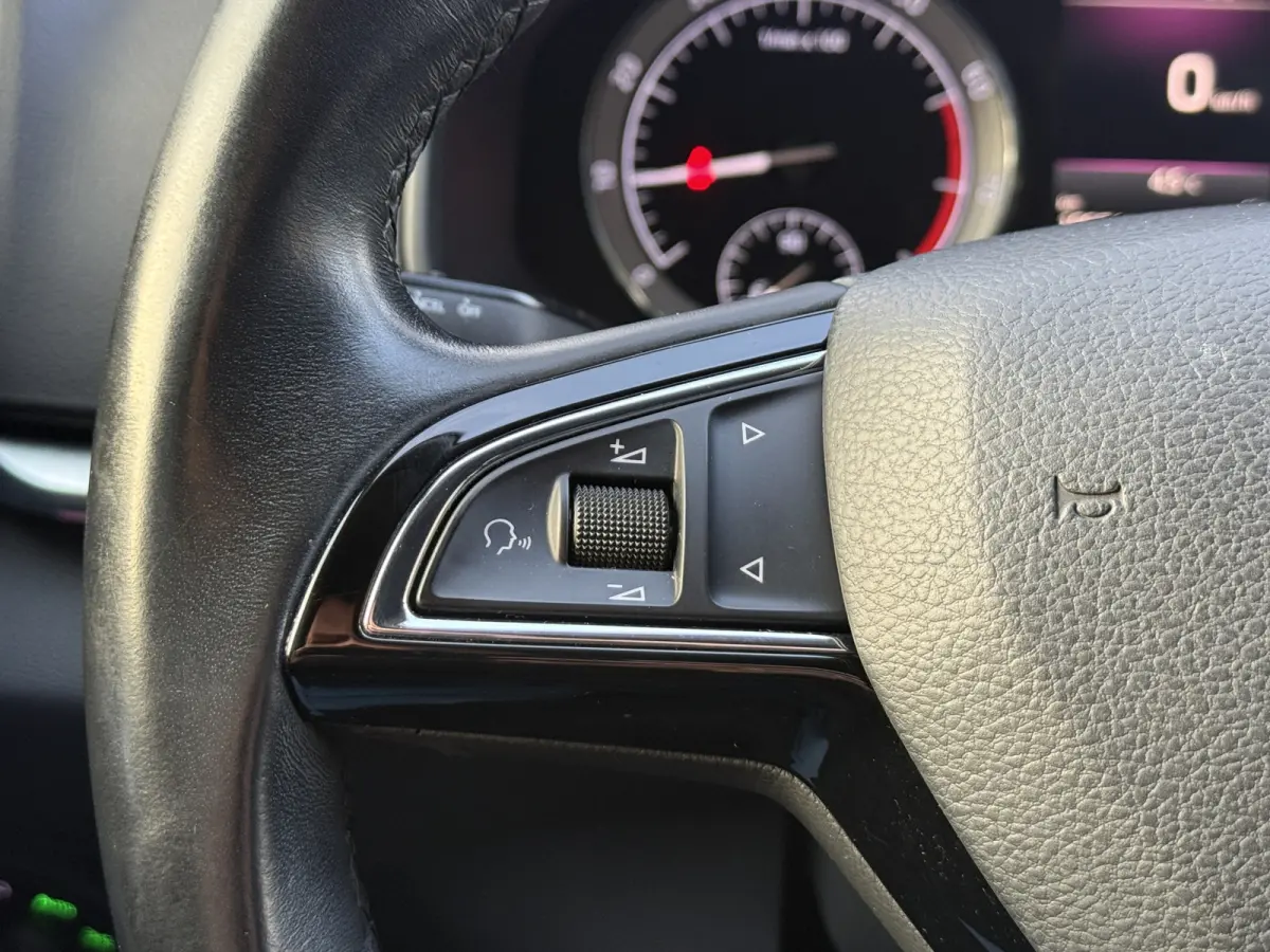 1.0 TSI Style | Keyless | Apple carplay | Stoelverwarming