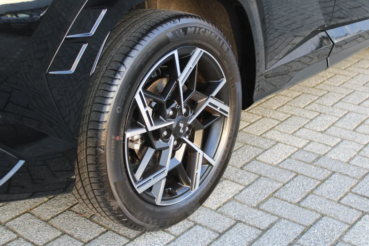 1.6 T-GDI PHEV N Line Business | DEMO | N-Line interieur | Stoel en stuurwiel verwarming | Parkeersensoren voor en achter | | Achteruitrijcamera | Bestuurdersstoel in hoogte verstelbaar | Bo