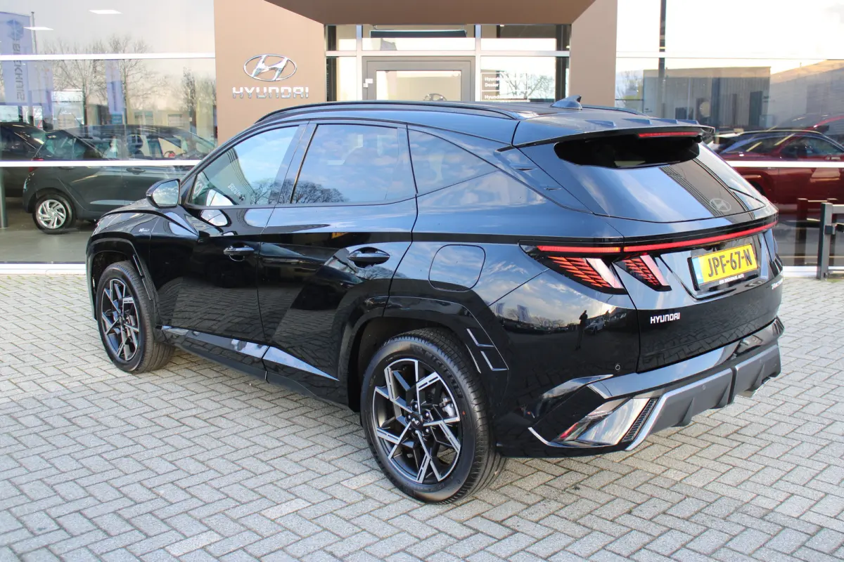 1.6 T-GDI PHEV N Line Business | DEMO | N-Line interieur | Stoel en stuurwiel verwarming | Parkeersensoren voor en achter | | Achteruitrijcamera | Bestuurdersstoel in hoogte verstelbaar | Bo
