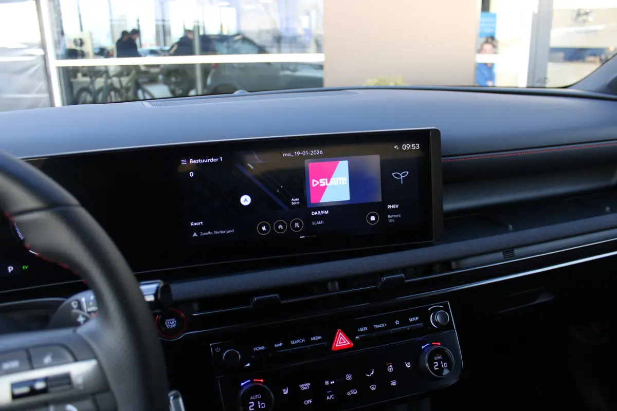 1.6 T-GDI PHEV N Line Business | DEMO | N-Line interieur | Stoel en stuurwiel verwarming | Parkeersensoren voor en achter | | Achteruitrijcamera | Bestuurdersstoel in hoogte verstelbaar | Bo