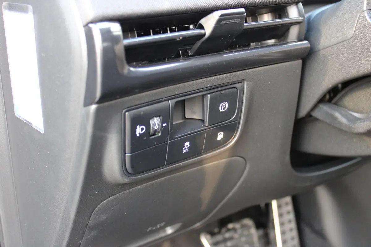 1.6 T-GDI PHEV N Line Business | DEMO | N-Line interieur | Stoel en stuurwiel verwarming | Parkeersensoren voor en achter | | Achteruitrijcamera | Bestuurdersstoel in hoogte verstelbaar | Bo