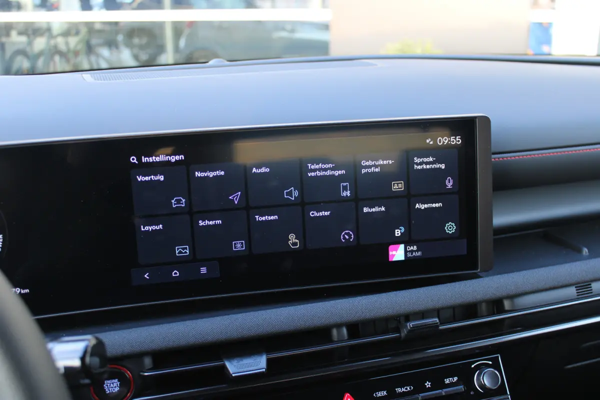 1.6 T-GDI PHEV N Line Business | DEMO | N-Line interieur | Stoel en stuurwiel verwarming | Parkeersensoren voor en achter | | Achteruitrijcamera | Bestuurdersstoel in hoogte verstelbaar | Bo