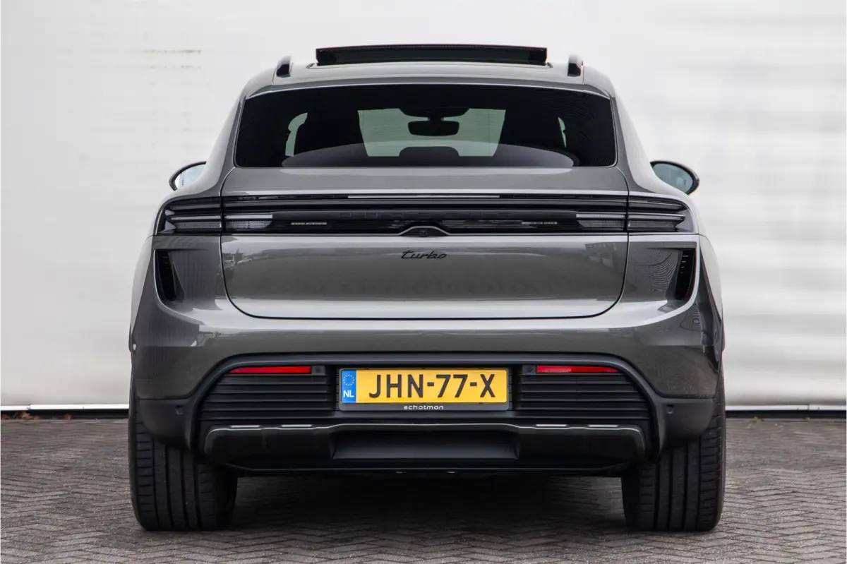 Turbo Off-Road Design, Massage, Pano, Luchtvering VOL