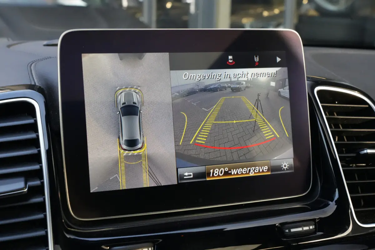 AMG 63 S 4MATIC | 585PK | Pano | 360° | Trekhaak | Leder | 22" | Mercedes-Benz GLE Coupé AMG 63 S 4MATIC 585 PK met 5.5 V8 benzinemotor, panoramadak, 360° camera, elektrisch uitklapbare t