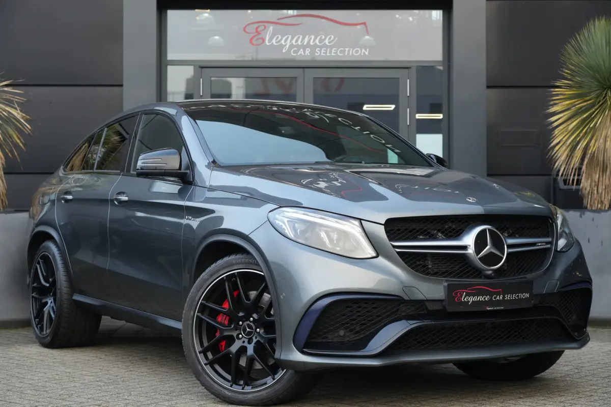 AMG 63 S 4MATIC | 585PK | Pano | 360° | Trekhaak | Leder | 22" | Mercedes-Benz GLE Coupé AMG 63 S 4MATIC 585 PK met 5.5 V8 benzinemotor, panoramadak, 360° camera, elektrisch uitklapbare t