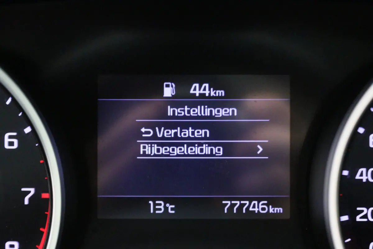 1.0 T-GDI GT-Line Panoramadak, Camera, Cruise, Apple Carplay, Verwarmd Stuurwiel, 17''