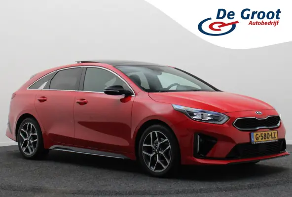 1.0 T-GDI GT-Line Panoramadak, Camera, Cruise, Apple Carplay, Verwarmd Stuurwiel, 17''