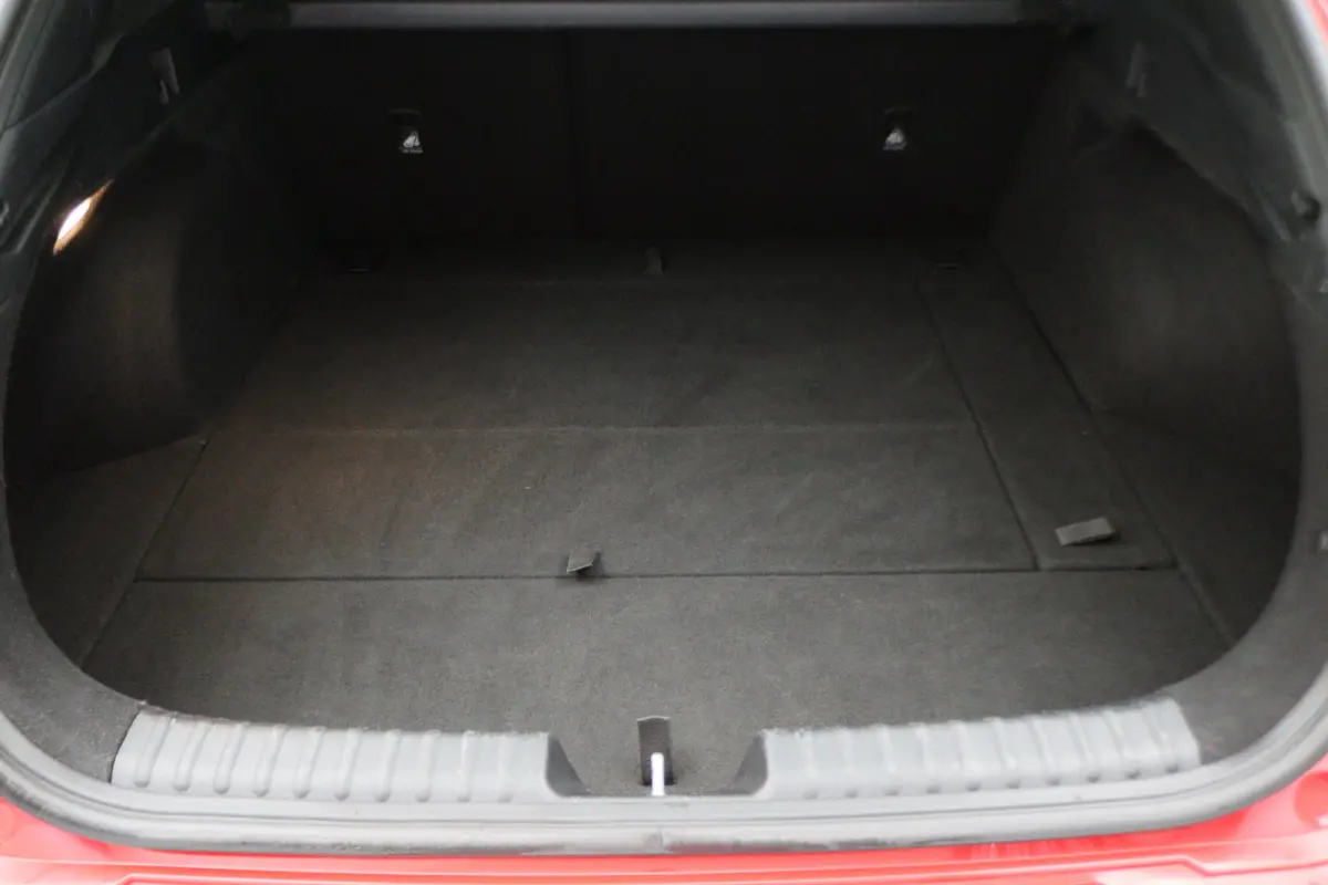 1.0 T-GDI GT-Line Panoramadak, Camera, Cruise, Apple Carplay, Verwarmd Stuurwiel, 17''