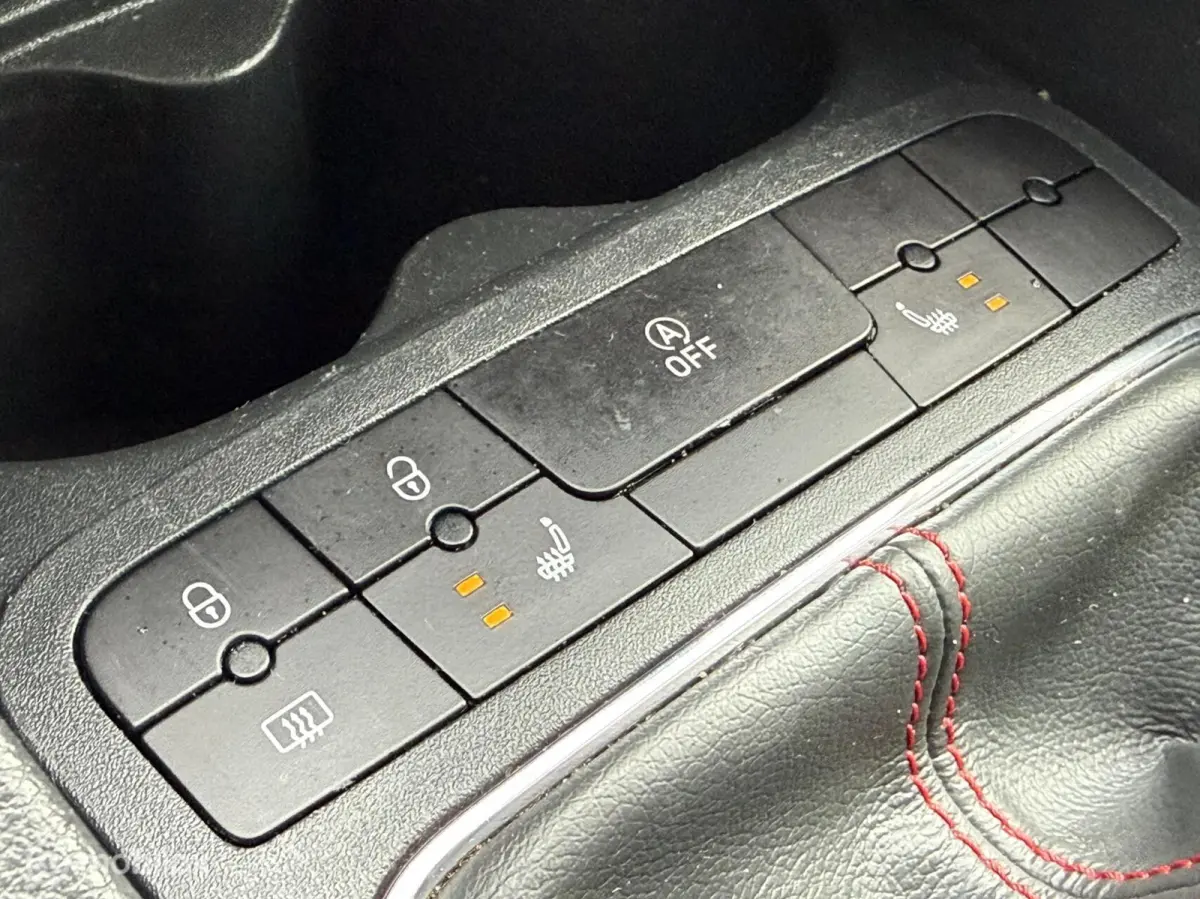 1.0 EcoTSI FR Connect VOL OPTİES
