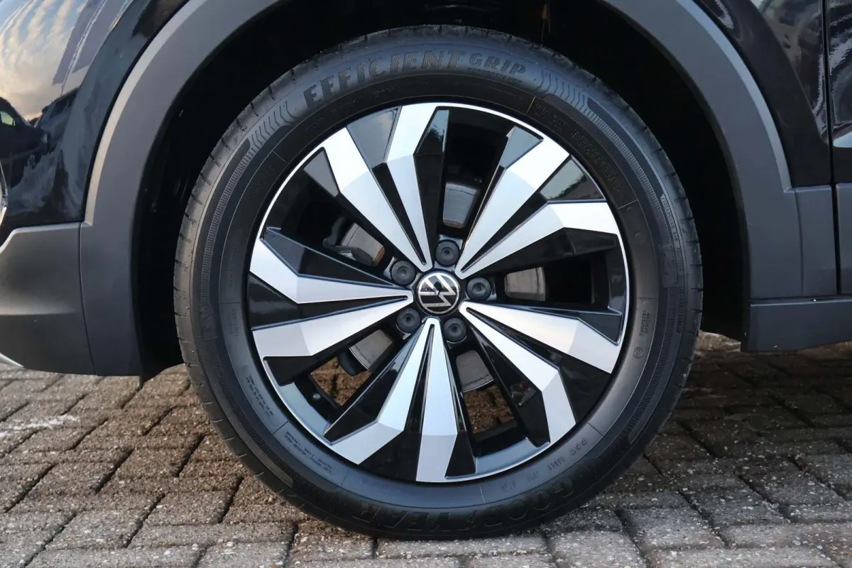 1.0 TSI 116pk DSG Life Edition | Android Auto/Apple Carplay | Keyless | Camera | PDC