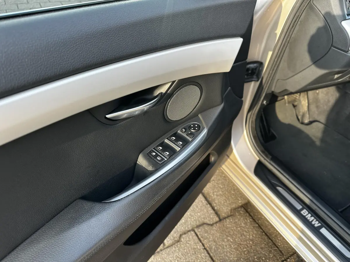 535i High Executive Pano/Head-Up/Sfeerverlichting