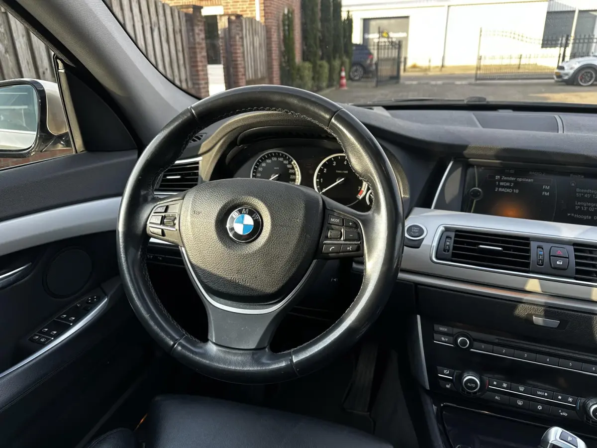 535i High Executive Pano/Head-Up/Sfeerverlichting
