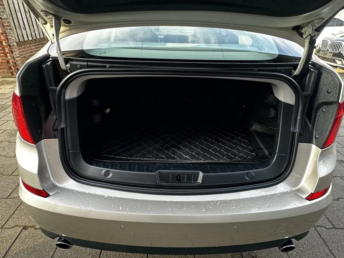 535i High Executive Pano/Head-Up/Sfeerverlichting