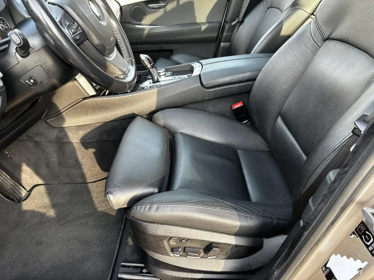 535i High Executive Pano/Head-Up/Sfeerverlichting