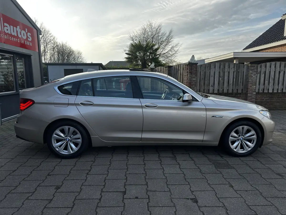 535i High Executive Pano/Head-Up/Sfeerverlichting