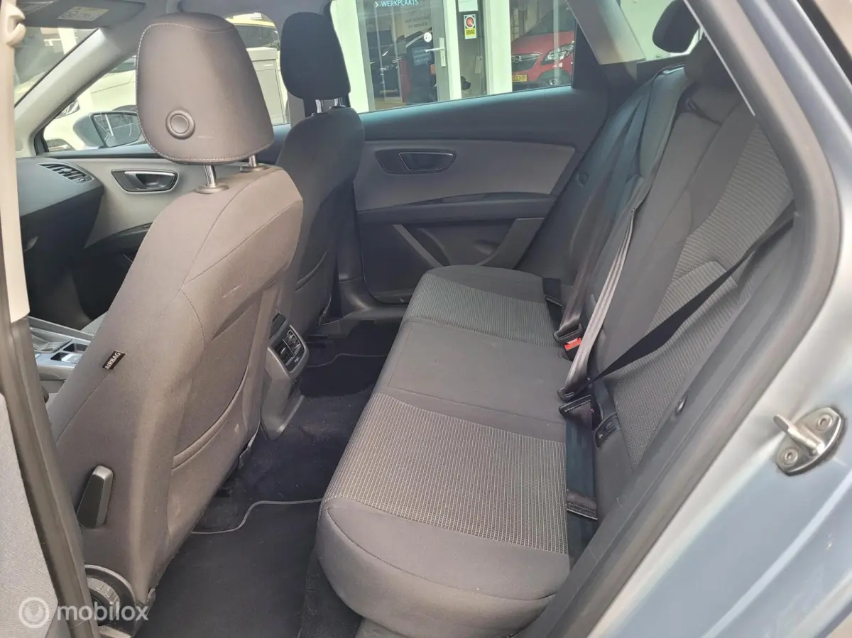 1.0 EcoTSI Style Business Intense AUTOMAAT!