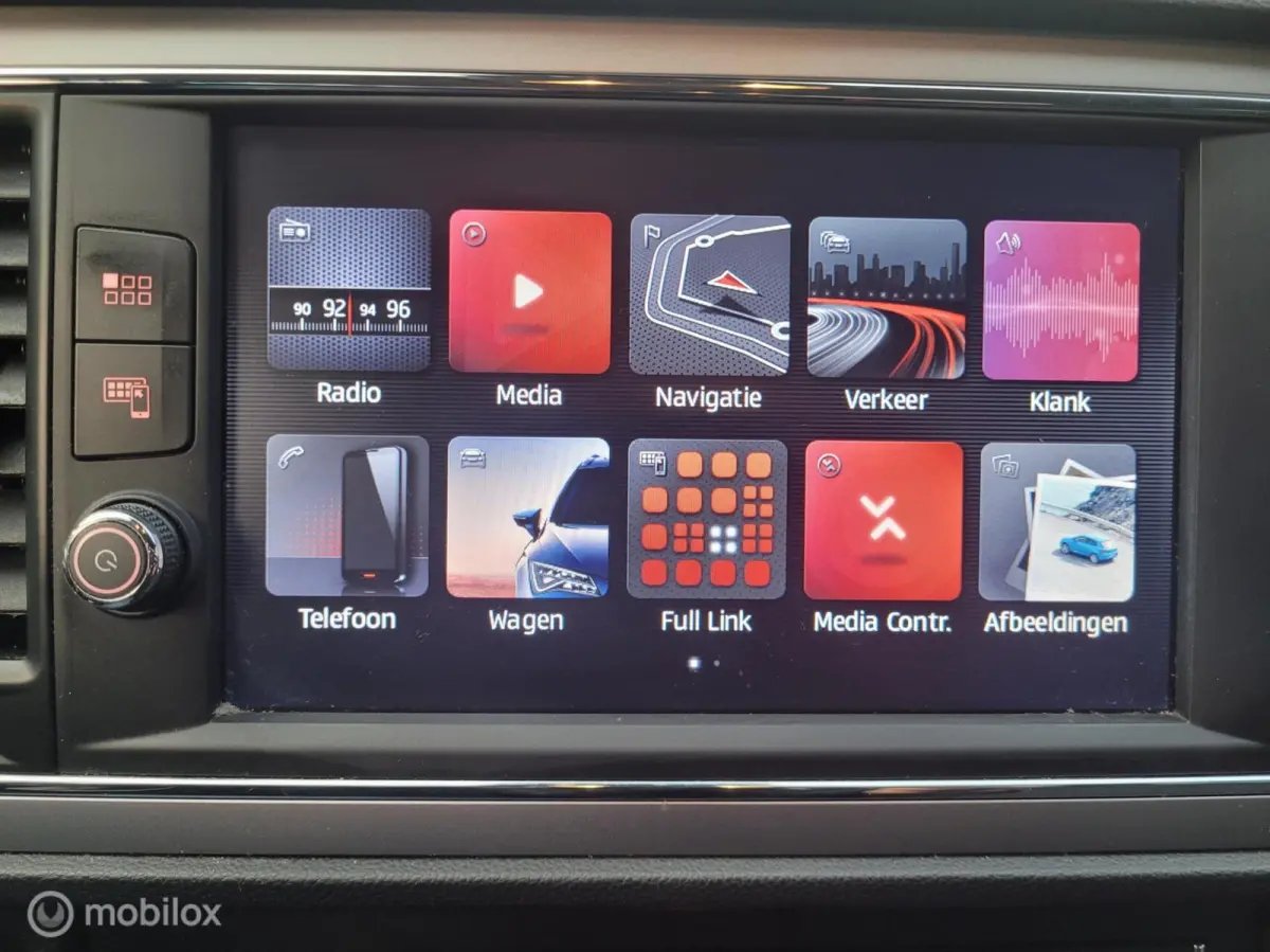 1.0 EcoTSI Style Business Intense AUTOMAAT!