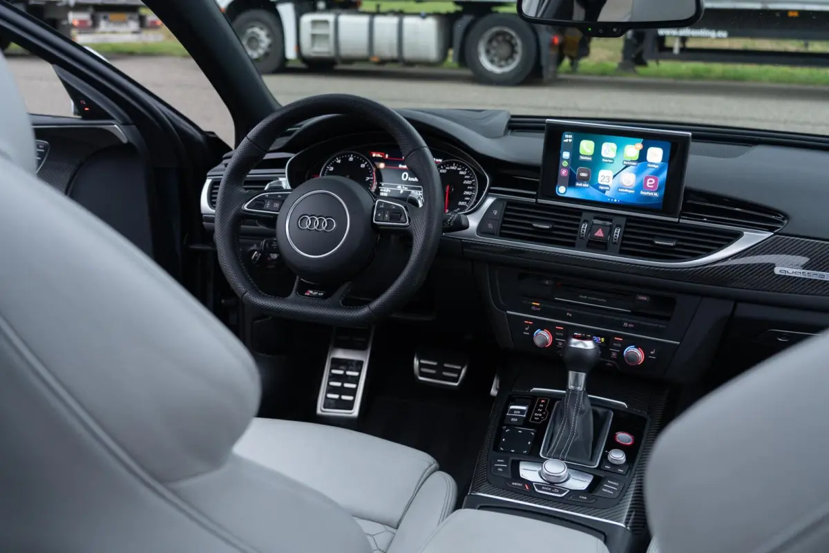 4.0 TFSI RS 6 Quattro|2e Eig|Facelift|Trekhaak|Audi Exclusive|BTW Auto|Carbon|Top Conditie|Panoramadak|Head Up|Bose|DAB|Dealer Onderhouden
