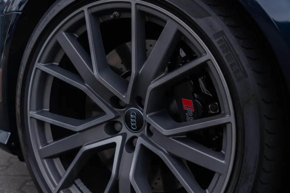 4.0 TFSI RS 6 Quattro|2e Eig|Facelift|Trekhaak|Audi Exclusive|BTW Auto|Carbon|Top Conditie|Panoramadak|Head Up|Bose|DAB|Dealer Onderhouden