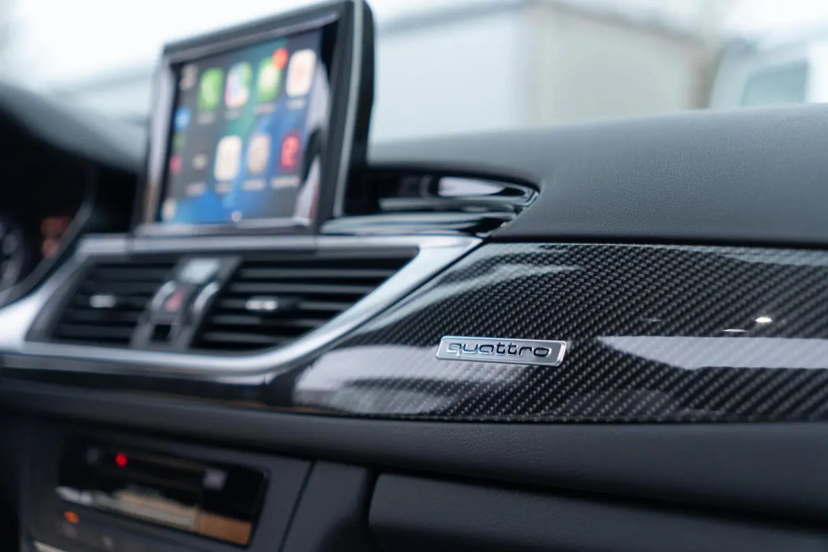 4.0 TFSI RS 6 Quattro|2e Eig|Facelift|Trekhaak|Audi Exclusive|BTW Auto|Carbon|Top Conditie|Panoramadak|Head Up|Bose|DAB|Dealer Onderhouden
