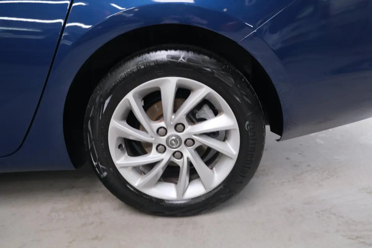 1.5 CDTI Business Edition > EXPORT <