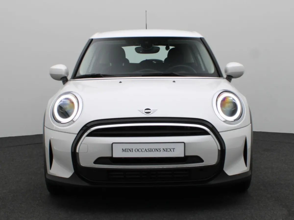 Cooper Classic + Balance Pack + PDC Achter + LED Koplampen + DAB + 16''