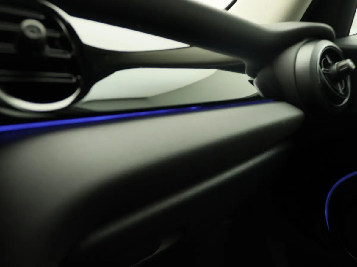 Cooper Classic + Balance Pack + PDC Achter + LED Koplampen + DAB + 16''