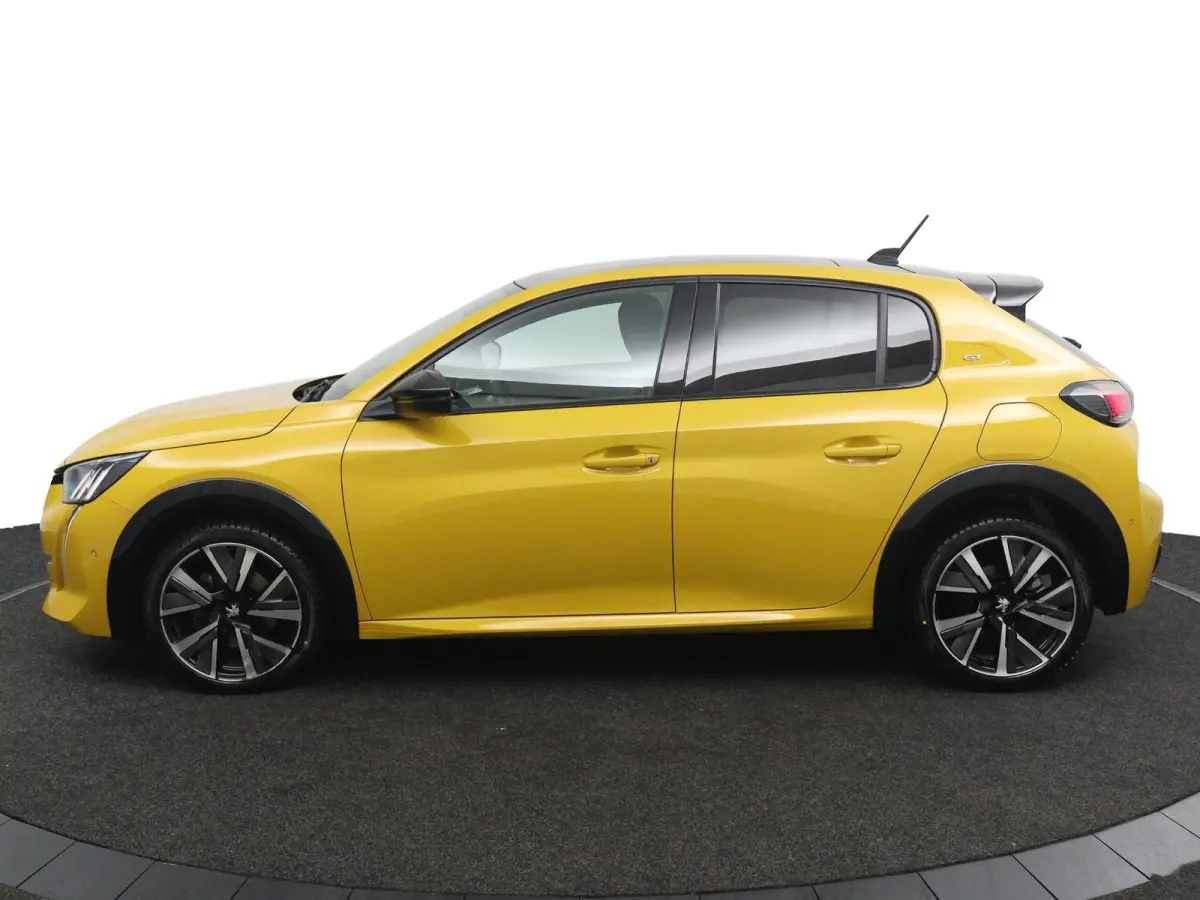 1.2*GT-LINE*PANO*CARPLAY*AUTOM*ECC*CRUISE*NAV*CAM*
