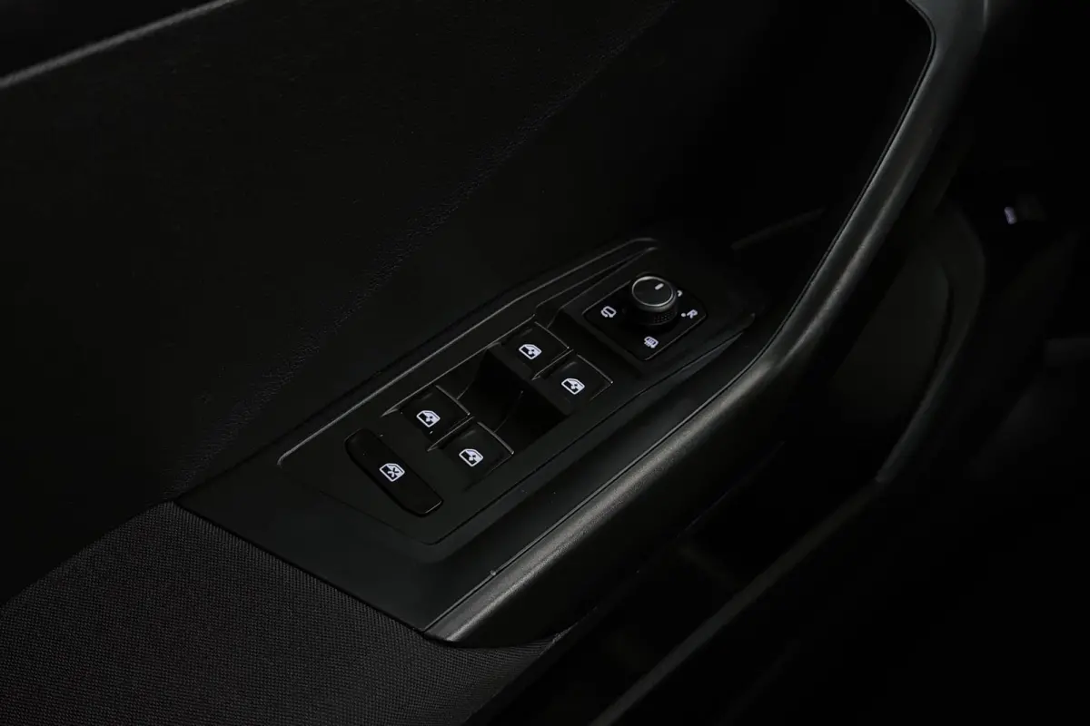 2.0 TSI 4Motion Sport | Panoramadak | Org NL | 190 PK | 1700 KG Trekgewicht | CarPlay | Adap. Cruise |