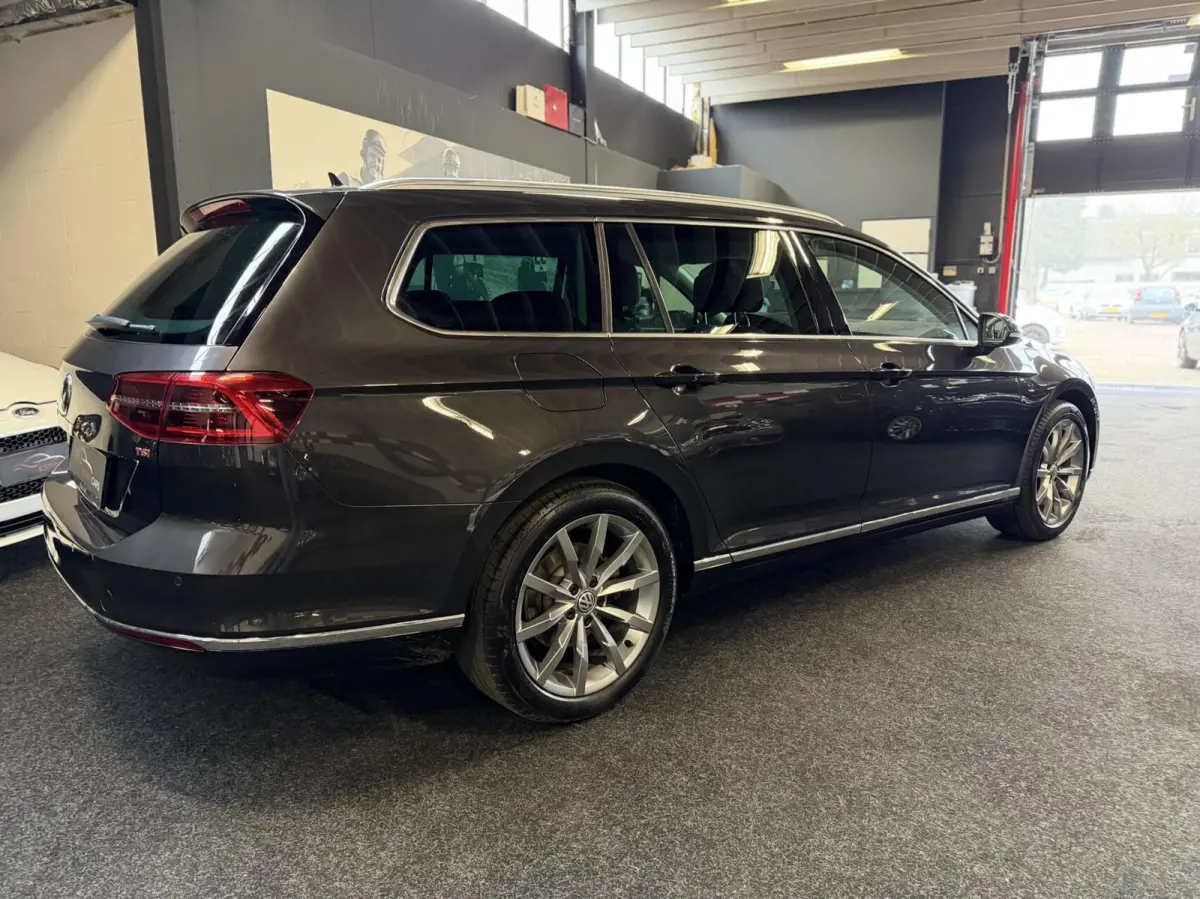 1.8 TSI Business Edition R