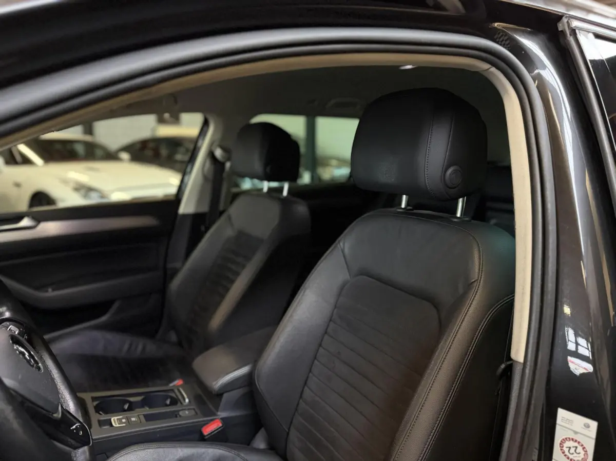 1.8 TSI Business Edition R