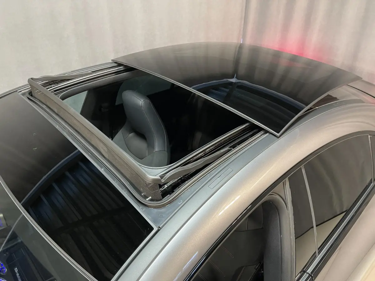 250 e AMG Line 19"/Panoramadak/Sfeerverlichting/Keyless/Camera/Stoelverwarming