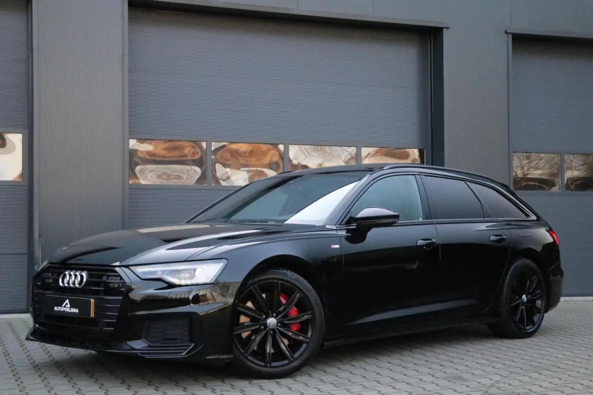 55 TFSI e quattro Competition AdaptiveCruise Panodak BlackOptik Stoelverw PrivacyGlass Camera AppleCarplay Sfeerverlicht Uitstraling! BJ2020