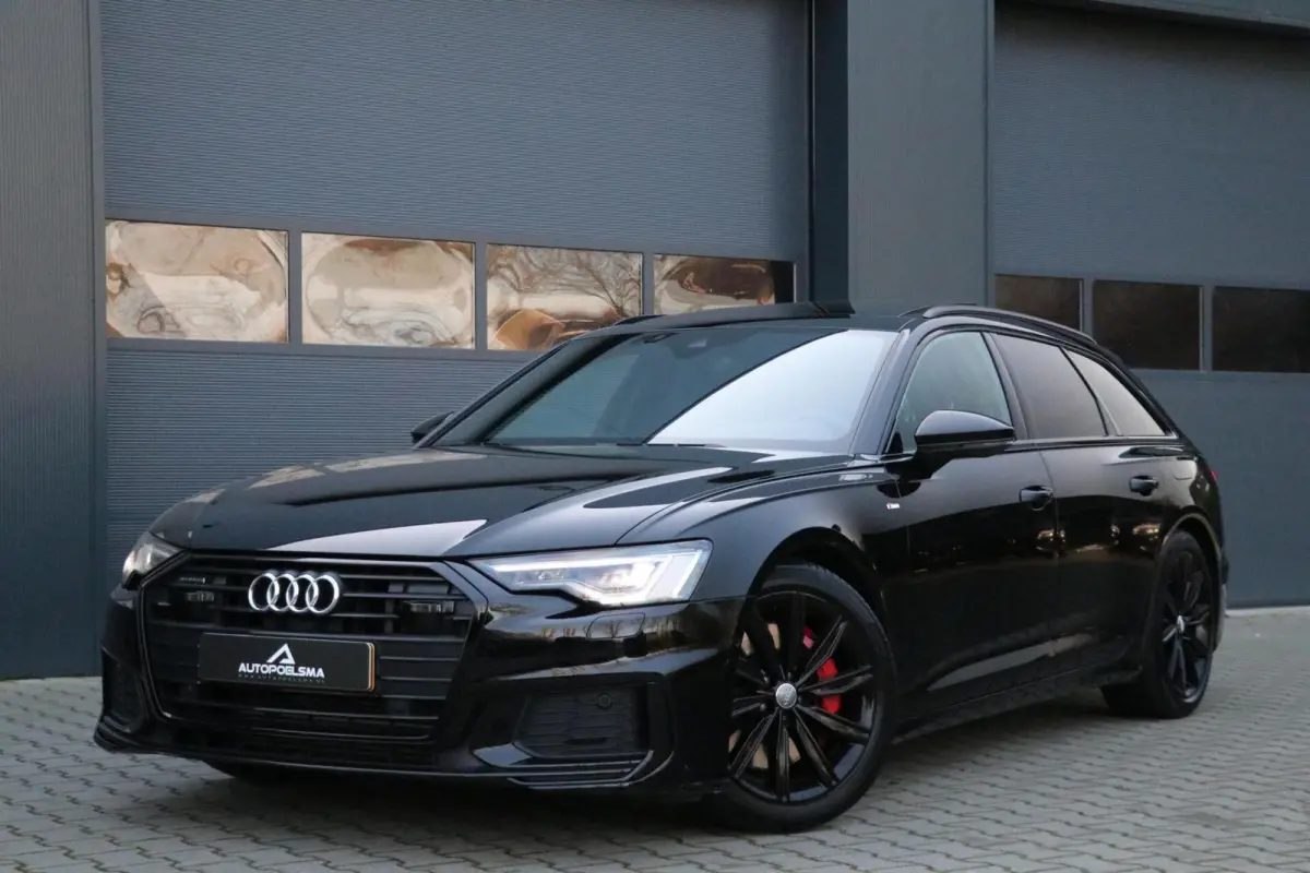 55 TFSI e quattro Competition AdaptiveCruise Panodak BlackOptik Stoelverw PrivacyGlass Camera AppleCarplay Sfeerverlicht Uitstraling! BJ2020