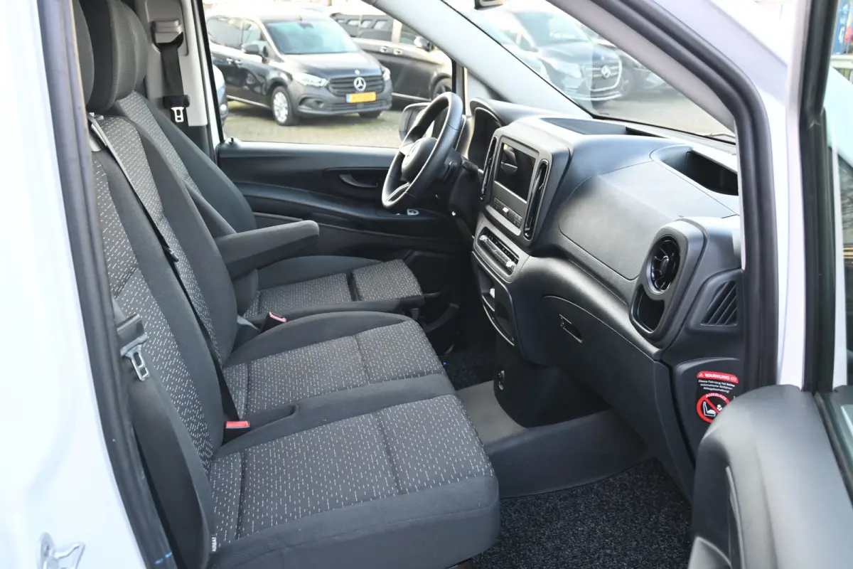 116 CDI L2 Pro Navigatie met camera, 270 Graden achterdeuren met ruiten