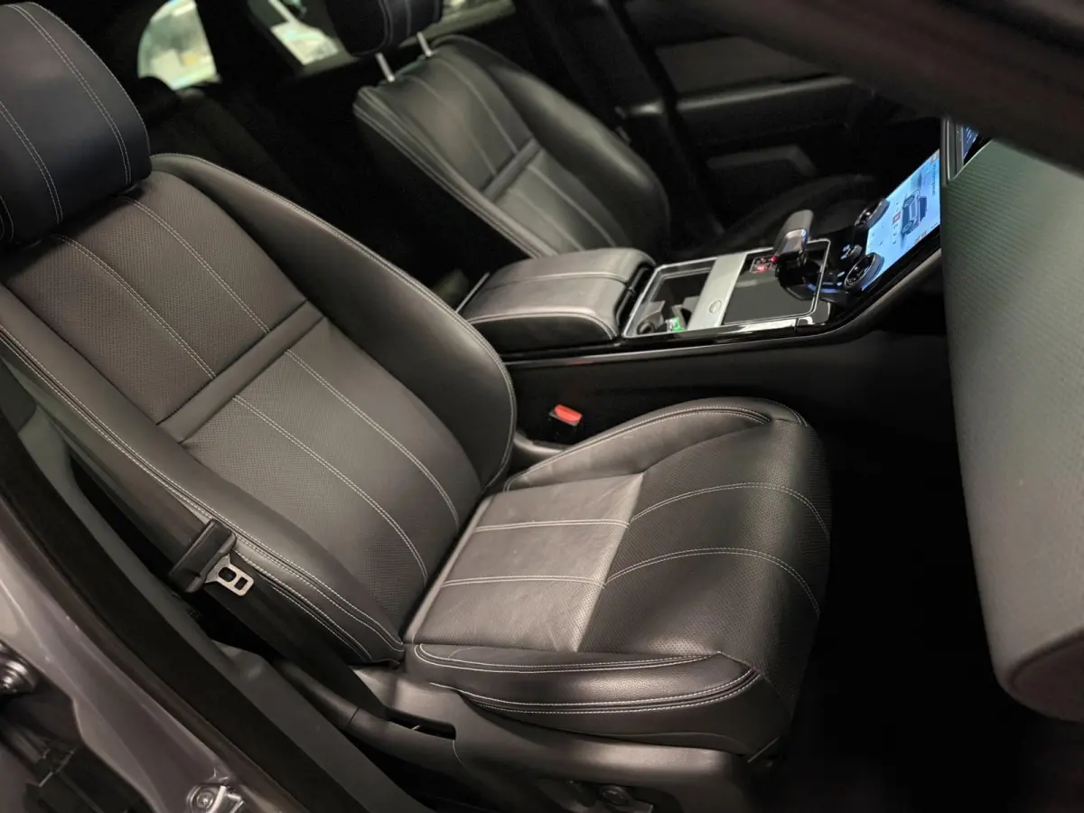 2.0 P400e R-Dynamic HSE SOH 86,5%/PANO/MERIDIAN-SOUND/LEDER/V-COCKPIT/H-UP/DAB/CARPLAY///