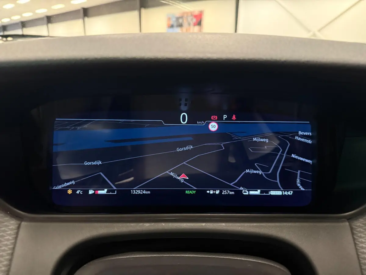 2.0 P400e R-Dynamic HSE SOH 86,5%/PANO/MERIDIAN-SOUND/LEDER/V-COCKPIT/H-UP/DAB/CARPLAY///