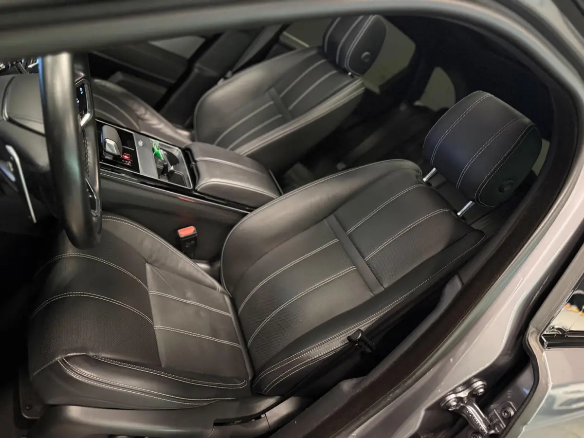 2.0 P400e R-Dynamic HSE SOH 86,5%/PANO/MERIDIAN-SOUND/LEDER/V-COCKPIT/H-UP/DAB/CARPLAY///