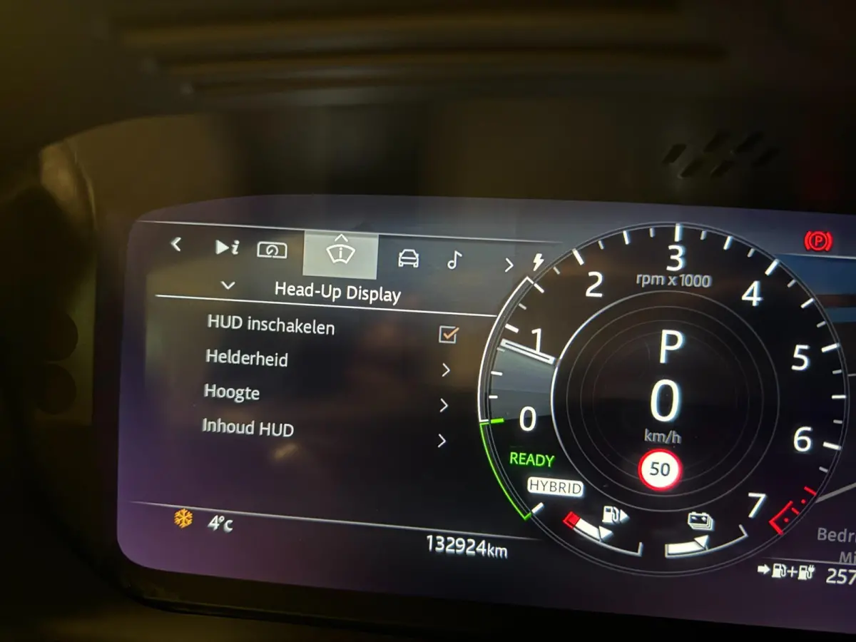 2.0 P400e R-Dynamic HSE SOH 86,5%/PANO/MERIDIAN-SOUND/LEDER/V-COCKPIT/H-UP/DAB/CARPLAY///
