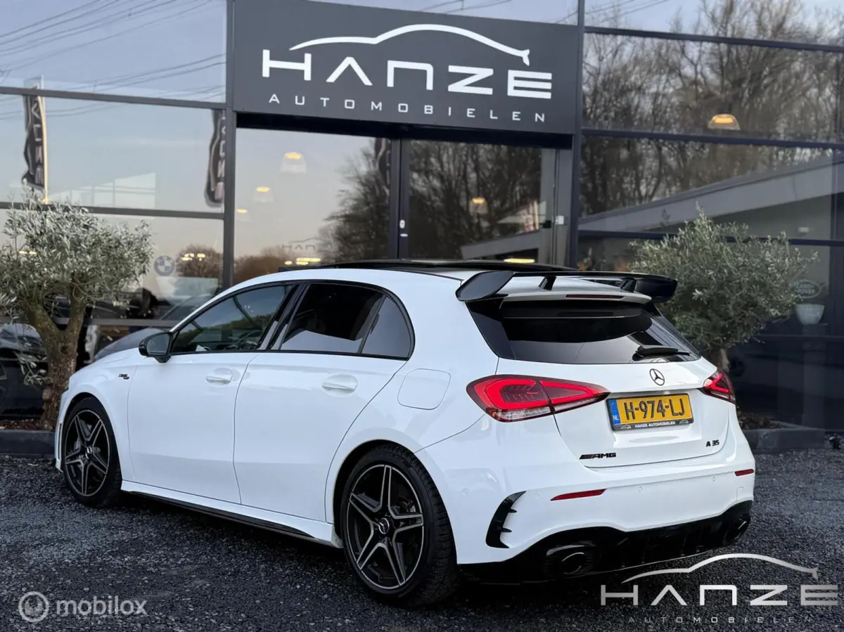 AMG 35 4MATIC Premium Plus