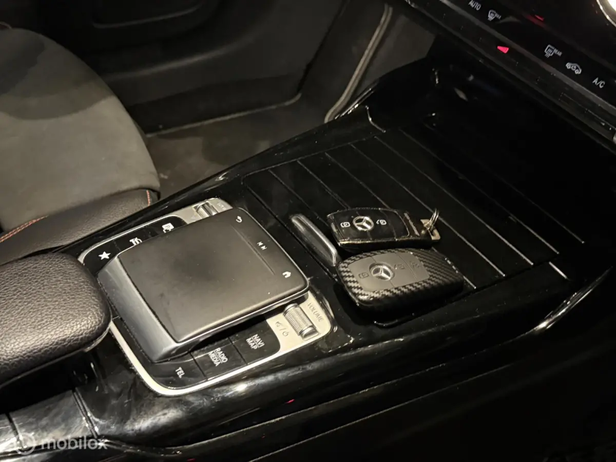 AMG 35 4MATIC Premium Plus